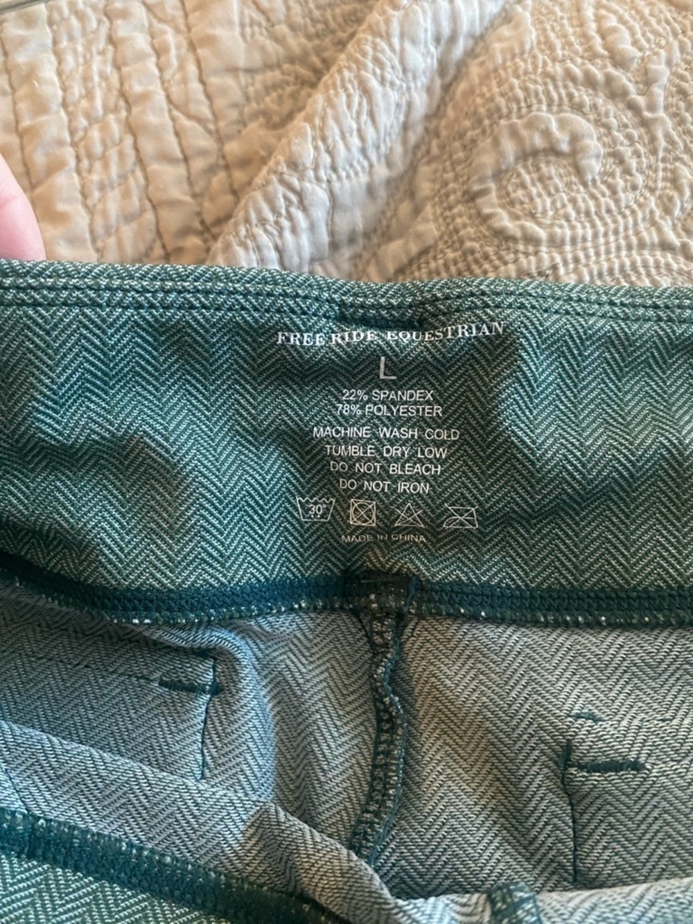Free Ride Green Stretch Equestrian Riding Breeches - Picture 3 of 4